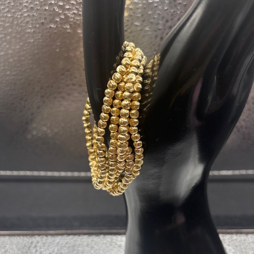 Elegant Gold Beaded Bracelet